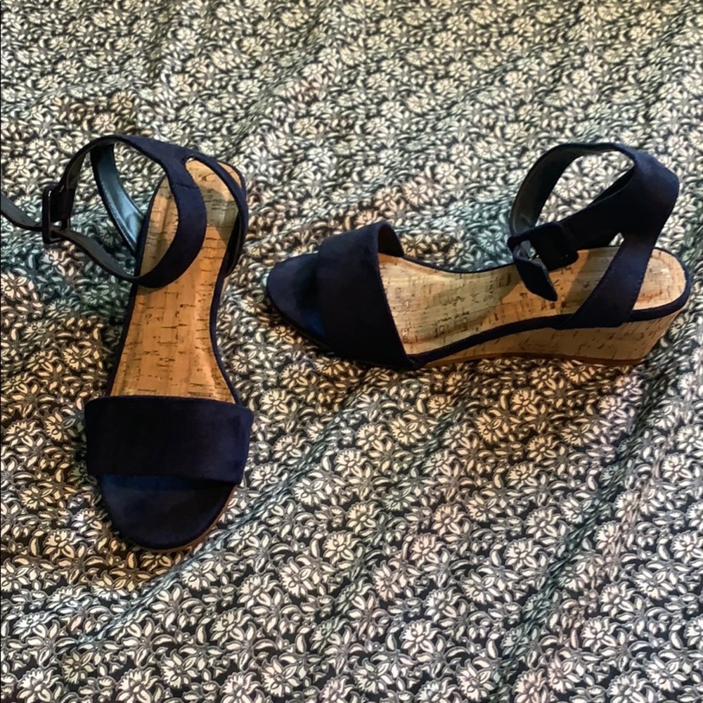 Solanz wedges